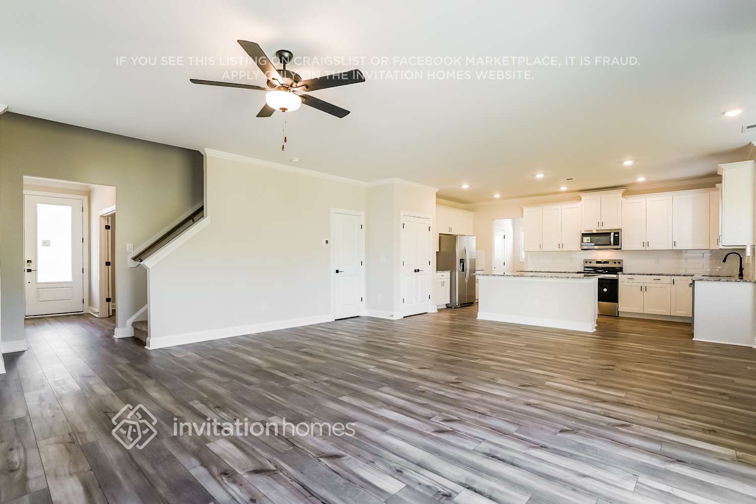 Building Photo - 504 Azalea Gaze Dr