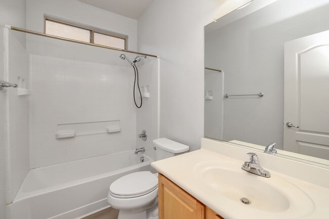 Building Photo - Queen Creek Rental
