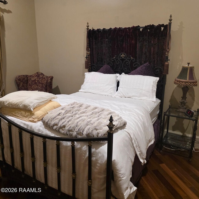 Building Photo - 302 Richland Ave