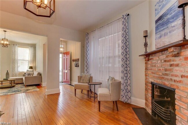 Building Photo - 632 Redgate Ave