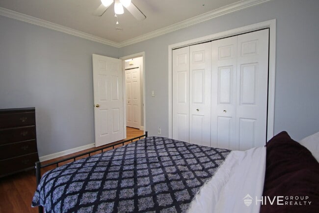 Building Photo - Single-Family Home in Thomas Harrison Midd...