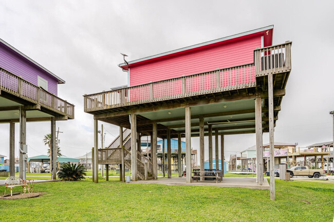 Building Photo - 818 Johnson Crawford Cir