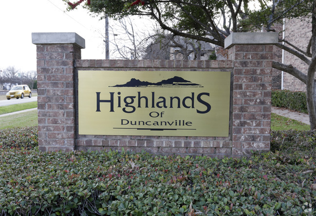 Building Photo - Highlands of Duncanville