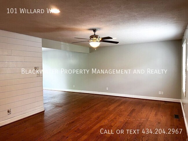 Building Photo - 101 Willard Way