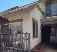 Building Photo - 2355 S Greenwood Pl