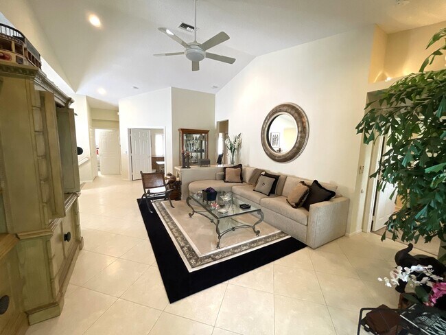 Building Photo - 7936 Laina Ln