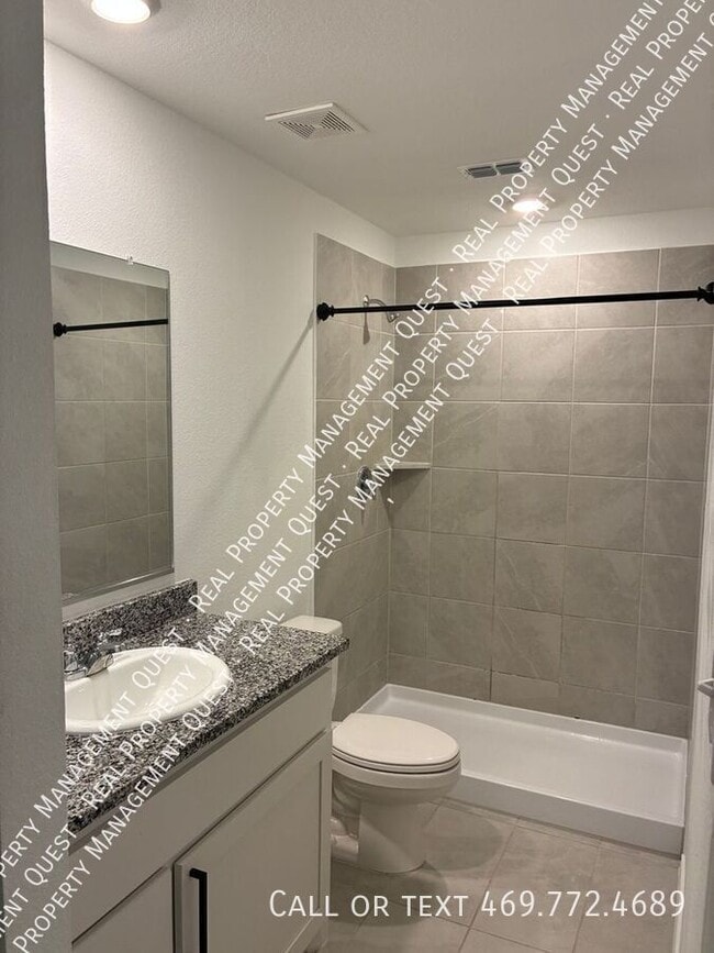 Building Photo - 474 Reverie Wy