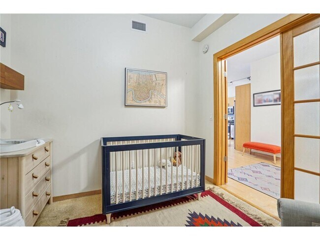 Building Photo - 401 N 2nd St