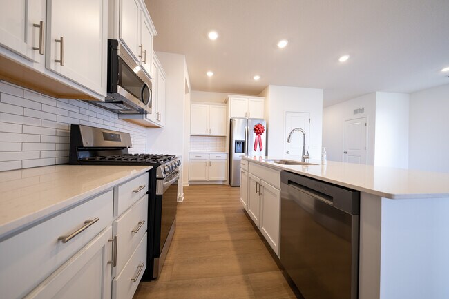 Building Photo - 22660 Isla Wy