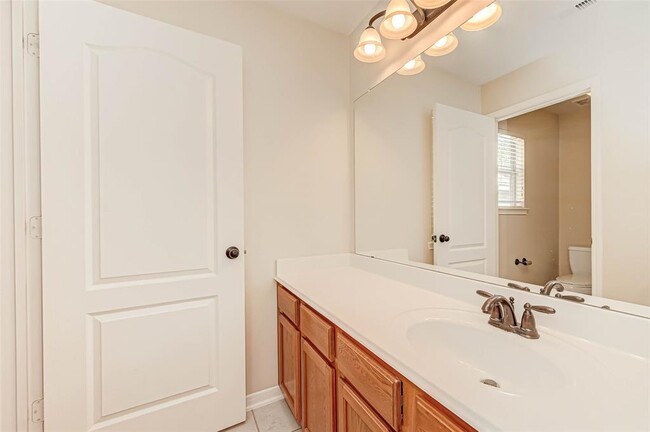 Building Photo - 26611 Glenrock Hills Dr