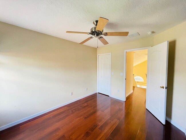 Building Photo - Available now! Charming 4-bedroom, 2.5-bathroom pet friendly home!!