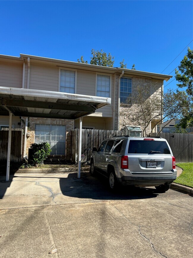 Building Photo - 7575 Cambridge St