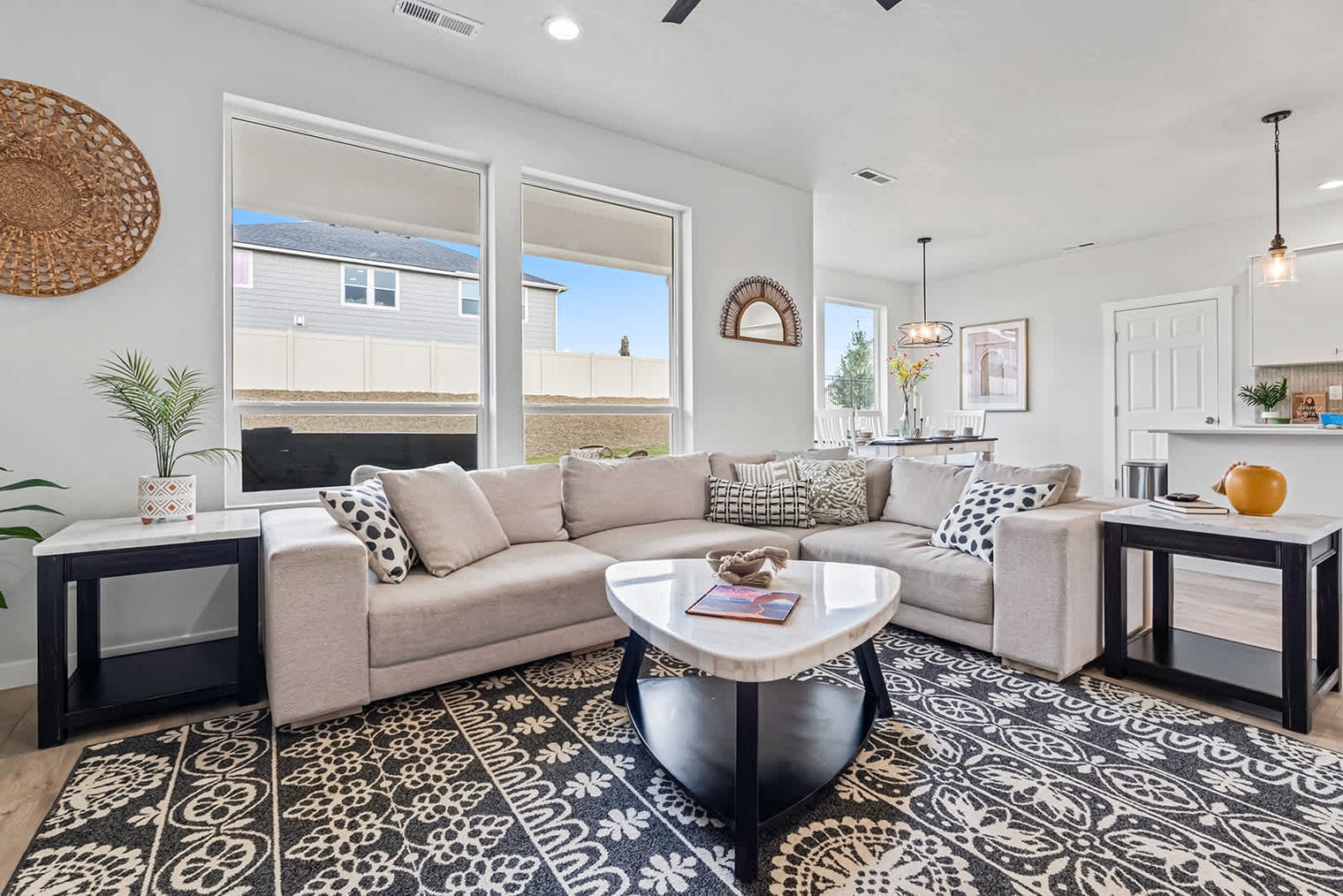 Building Photo - 1424 W Bass River Dr