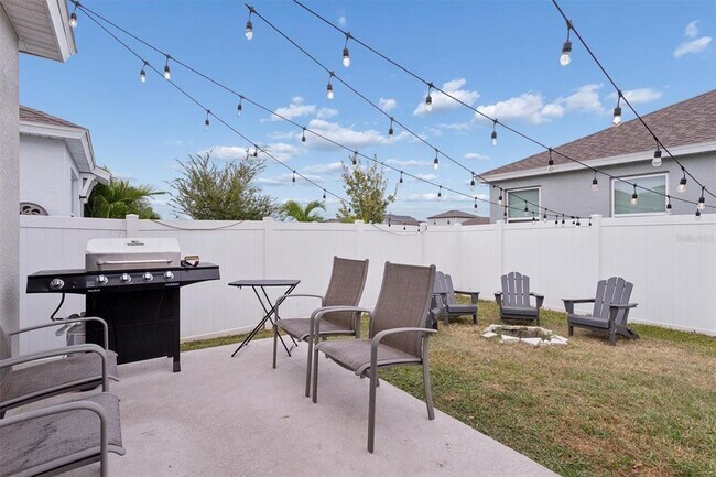 Building Photo - 4352 Reisswood Lp