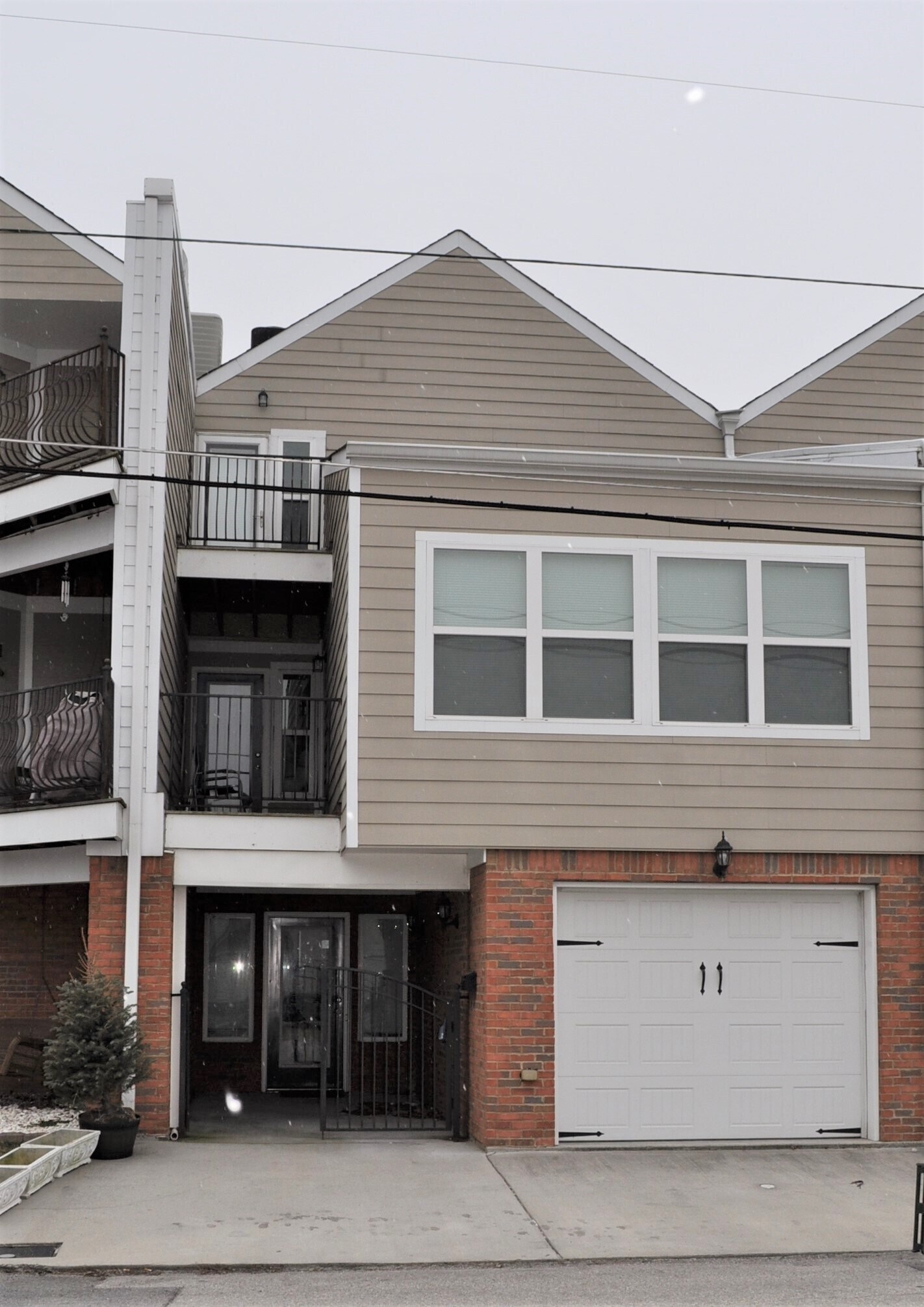 Front of home - 304 W 18th St