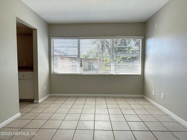 Building Photo - 4390 Herschel St
