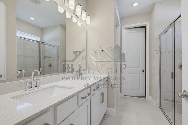Building Photo - 1213 Pampus Dr