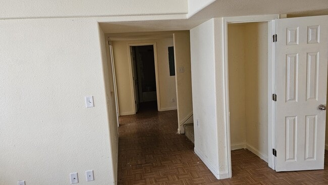 Building Photo - 55 N Laredo Ct