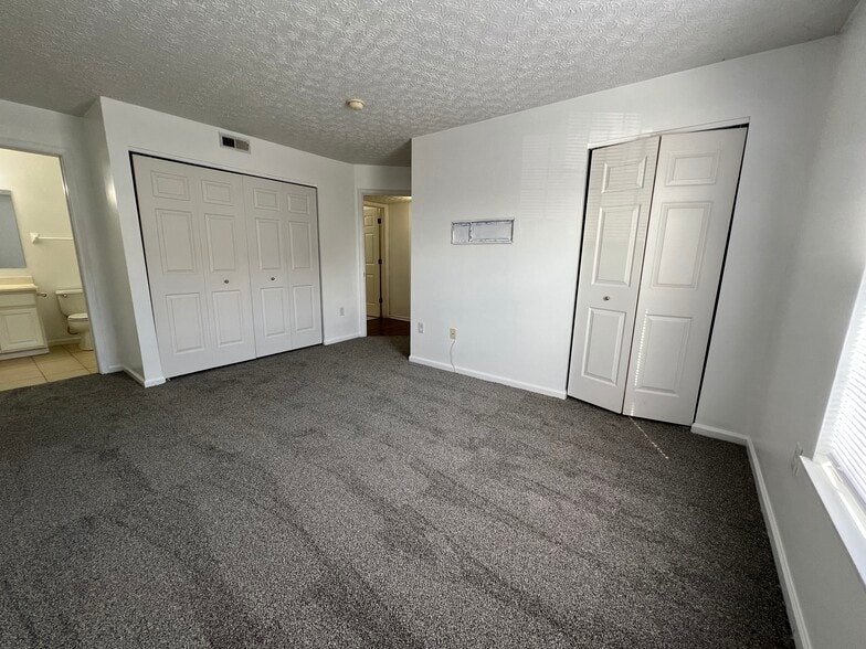 Master Bedroom 2 Closets - 5588 Cypress Chase