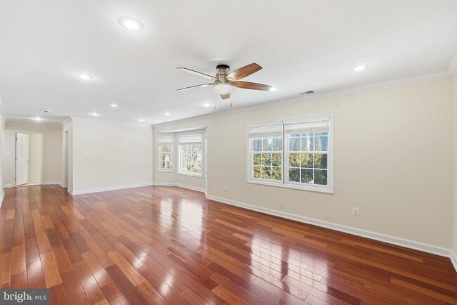 Building Photo - 5205 Brookeway Dr