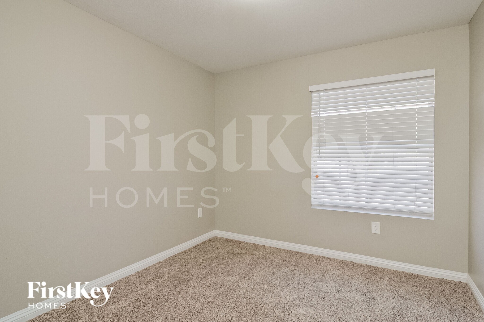 Building Photo - 3741 White Angel Dr