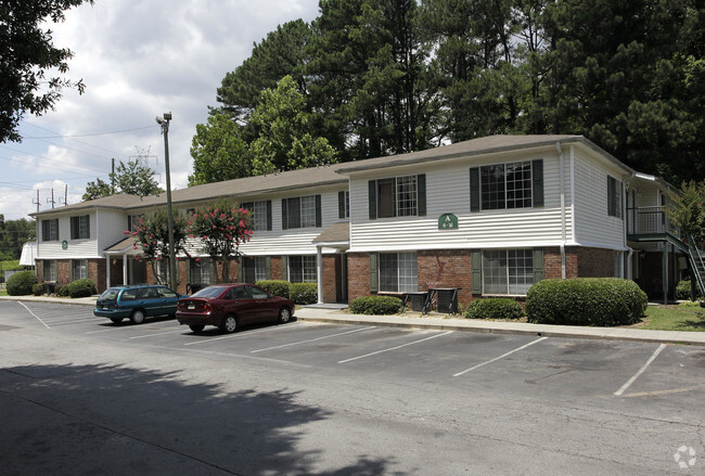 Riverwood Club Apartments - 901 Bolton Rd Nw Atlanta Ga 30331 