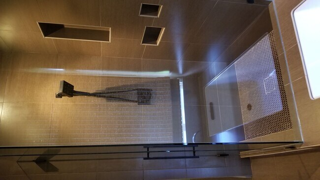 Building Photo - Gorgeous, Corner Lot with all the extras.