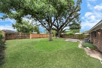 Building Photo - 1307 Glen Echo Dr