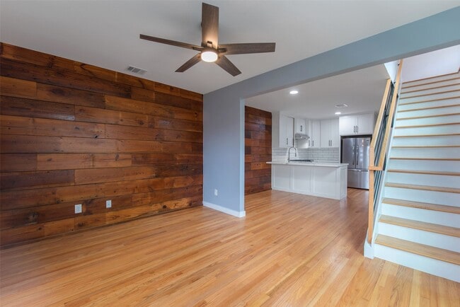 Building Photo - 1459 Munger St