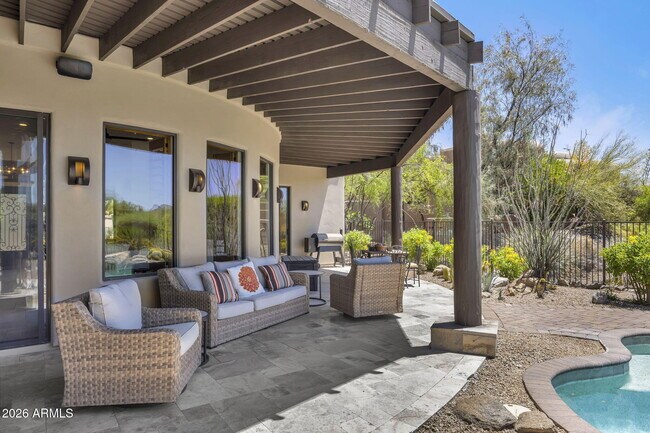 Building Photo - 3105 E Arroyo Hondo Rd