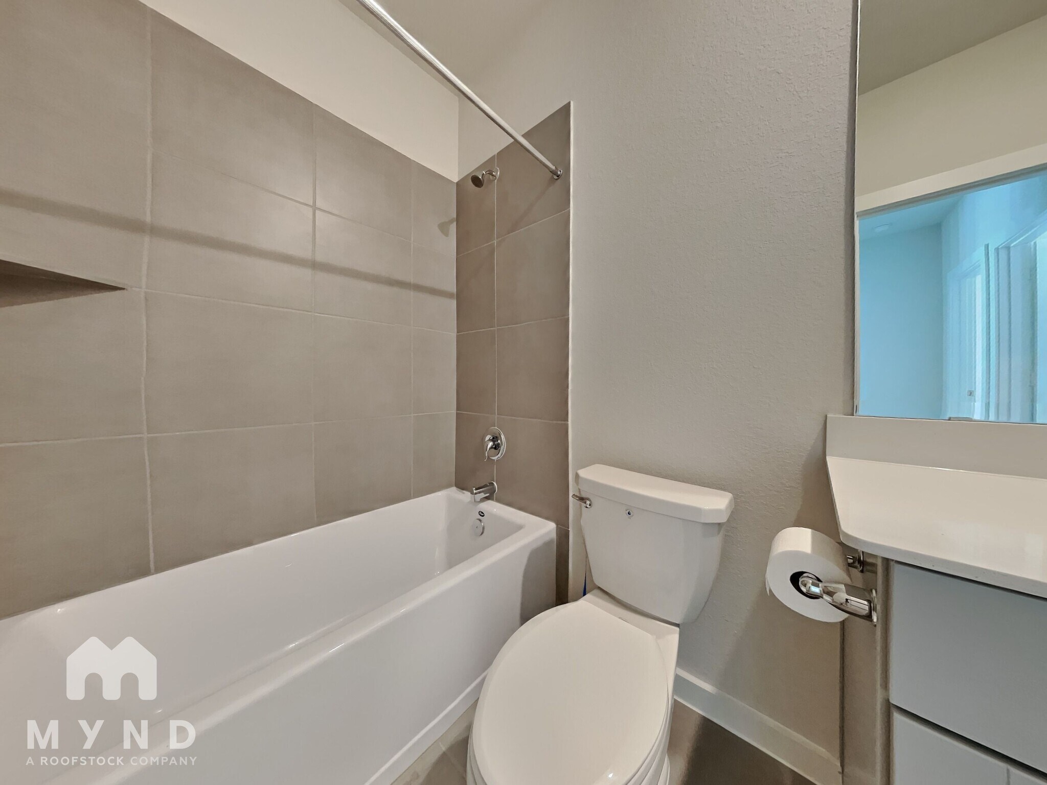 Building Photo - 14750 Slow River Ave