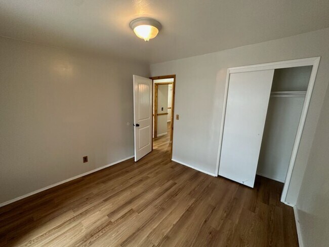 Building Photo - 4663 Namba Way