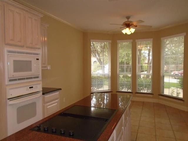 Building Photo - 6905 Vista Ridge Ct