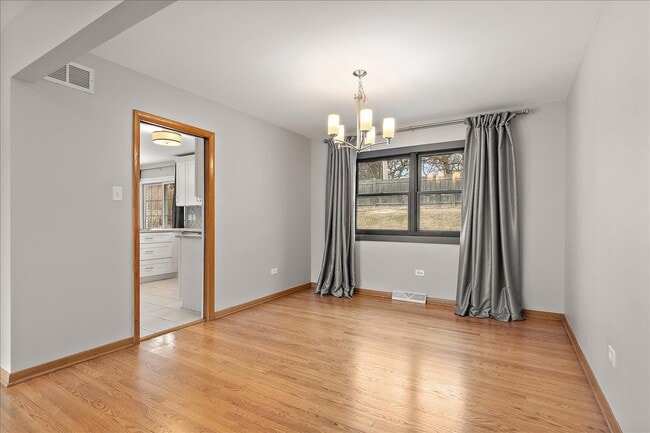 Building Photo - 7440 W Manitoba Dr