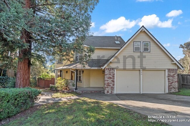 Building Photo - 920 Belmont Way