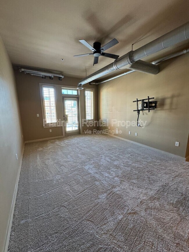 Building Photo - 264 19th St NW