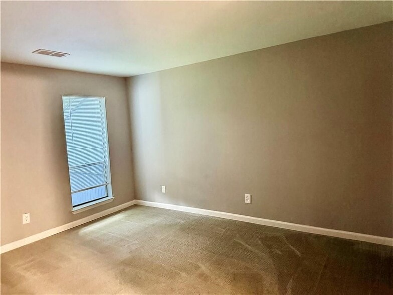 Building Photo - 1059 Mariners Dr