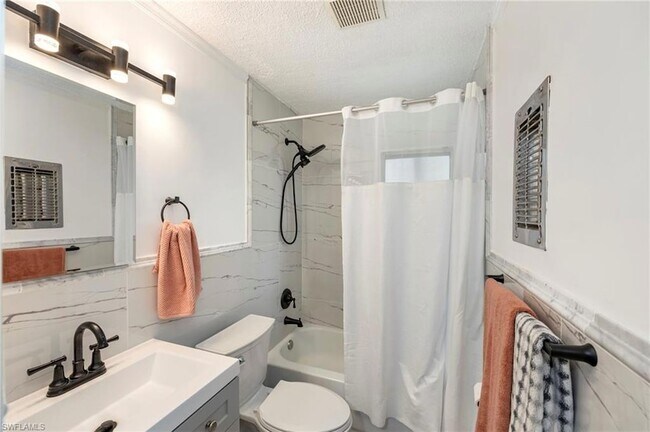 Building Photo - 2261 11th St N