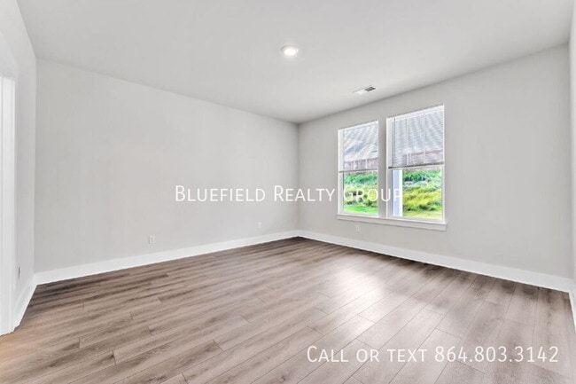 Building Photo - 1317 Algeddis Dr