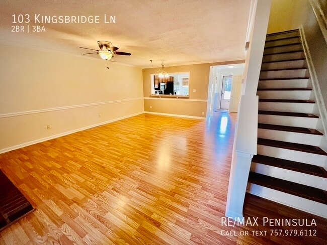 Building Photo - 103 Kingsbridge Ln
