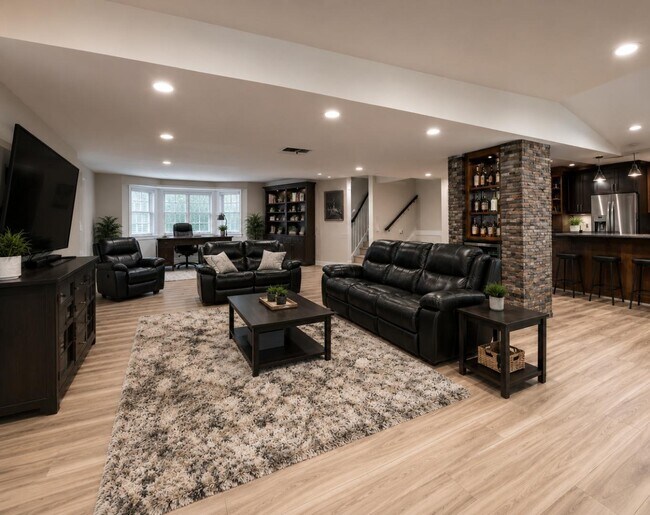 Building Photo - 9363 Tartan View Dr