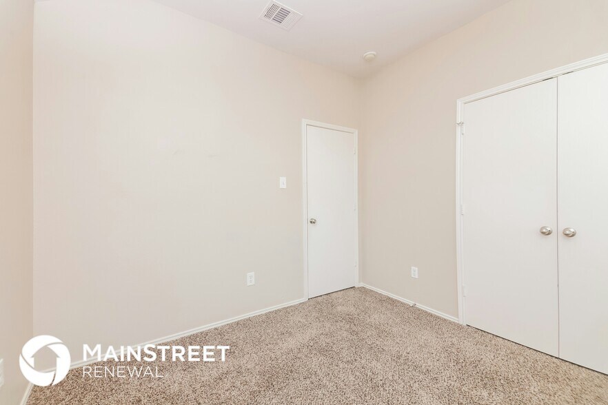 Building Photo - 1613 Audrey Dr