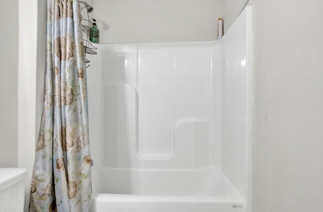 Building Photo - 535 Mary Lou Way