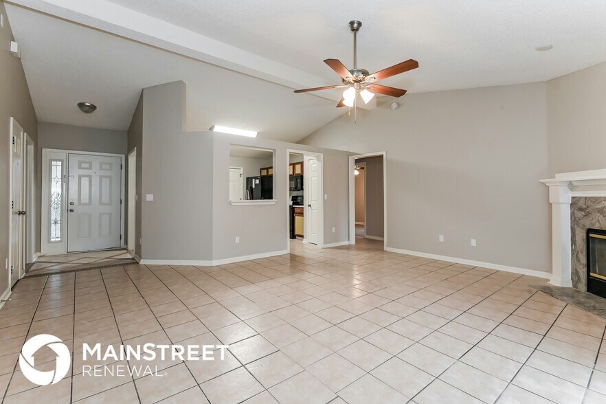 Building Photo - 12484 N Windy Willows Dr