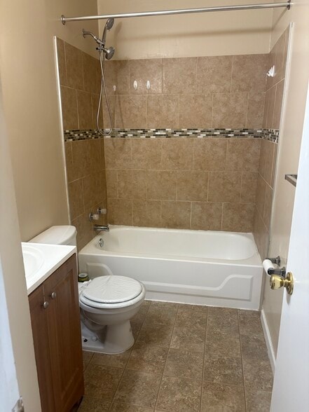 Building Photo - 7268 Wood Hollow Ter