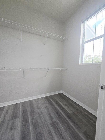 Building Photo - 1248 Turnbridge Dr