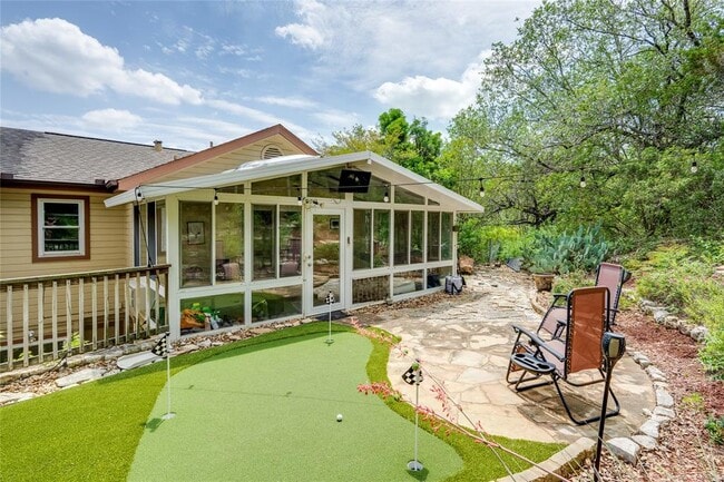 Building Photo - 6621 Mesa Hollow Dr