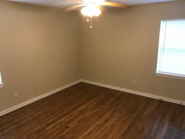 Building Photo - 2725 Forest Park Blvd