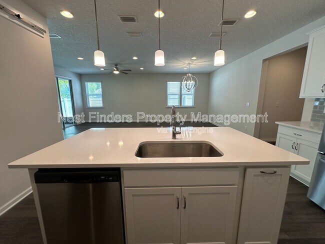 Building Photo - 282 Little Bear Run