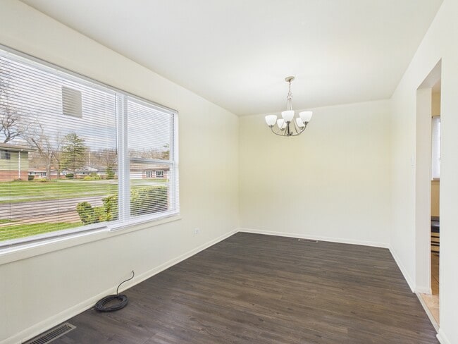 Building Photo - 209 Todd St